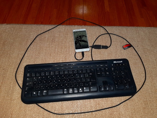 スマホのタッチやスワイプ効かない